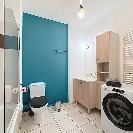 Cosy Nid, Terrasse & 2 Parkings Apartman *