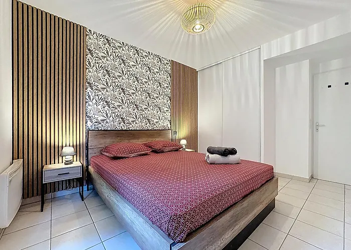 Cosy Nid, Terrasse & 2 Parkings * Antibes